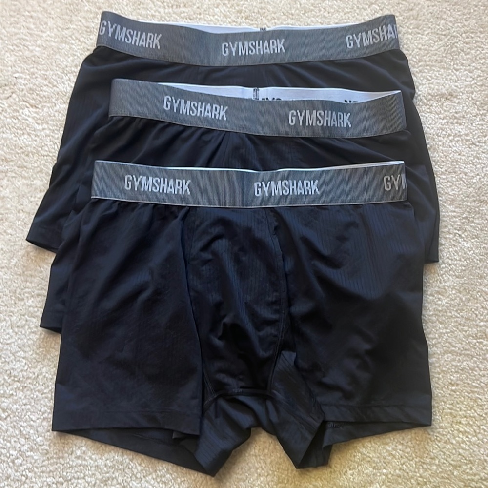 3 pairs Gymshark men’s athletic moisture wicking stretch boxer briefs M